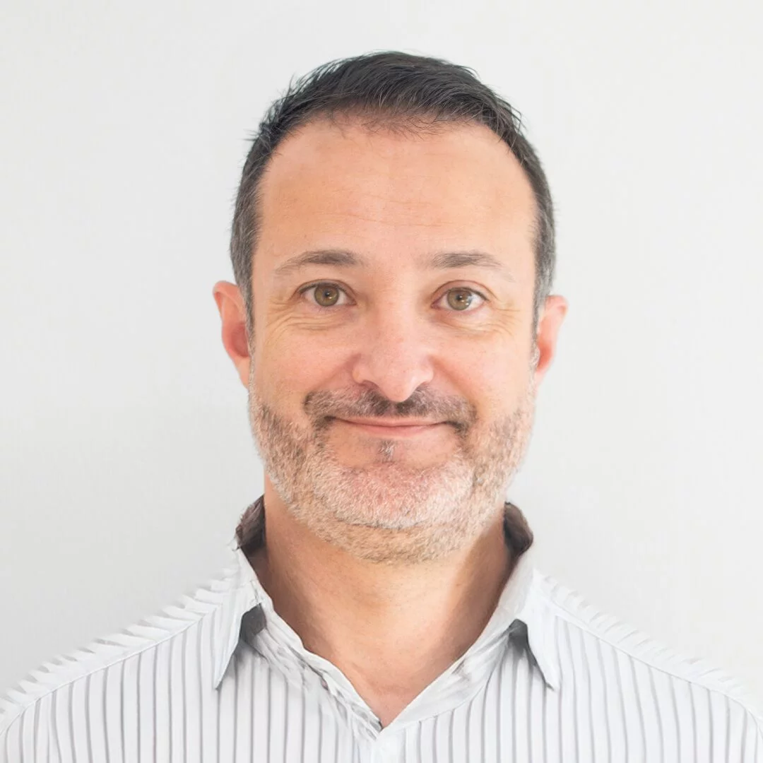 Perfil2_Preformatex_Roberto_Square
