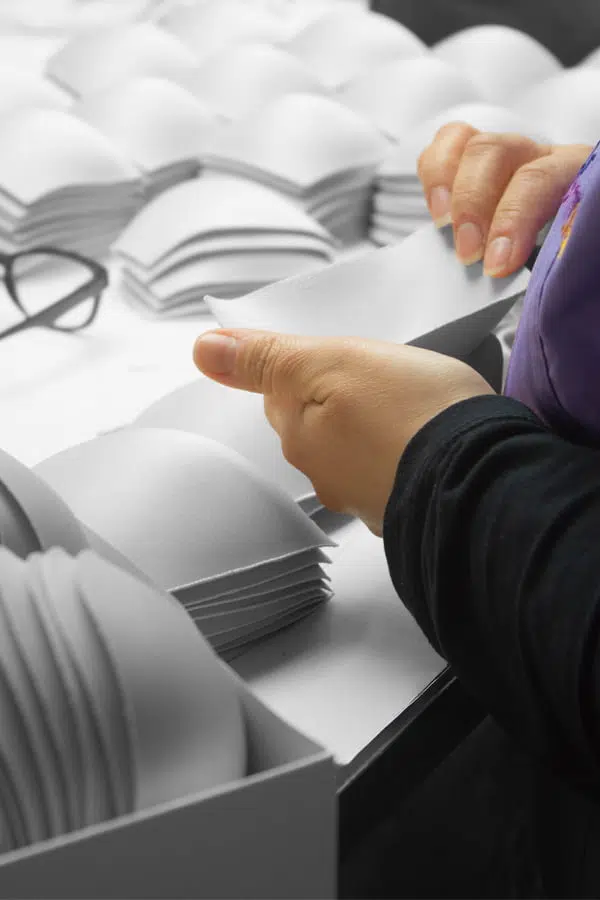 worker quality control preformatex color texture shape 1